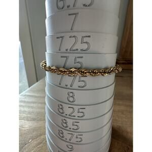 Gold Tone Rope Chain Bracelet Size 7.5” Adjustable